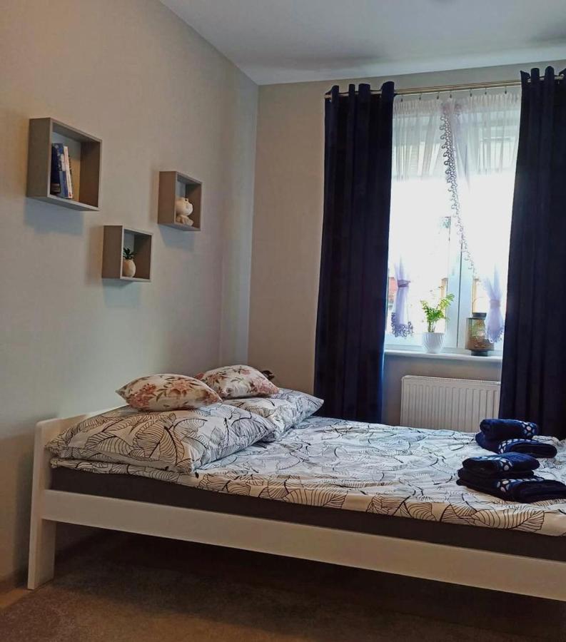 옐레니아구라 Apartament Szarlotka 아파트 외부 사진